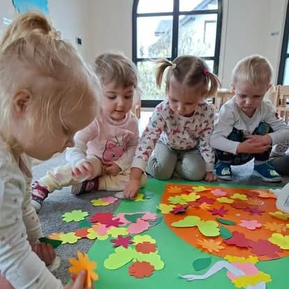 Kreatywne rączki - Żłobek Junior w Częstochowie (zdjęcie 14)