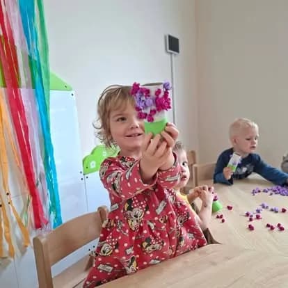Kreatywne rączki - Żłobek Junior w Częstochowie (zdjęcie 32)